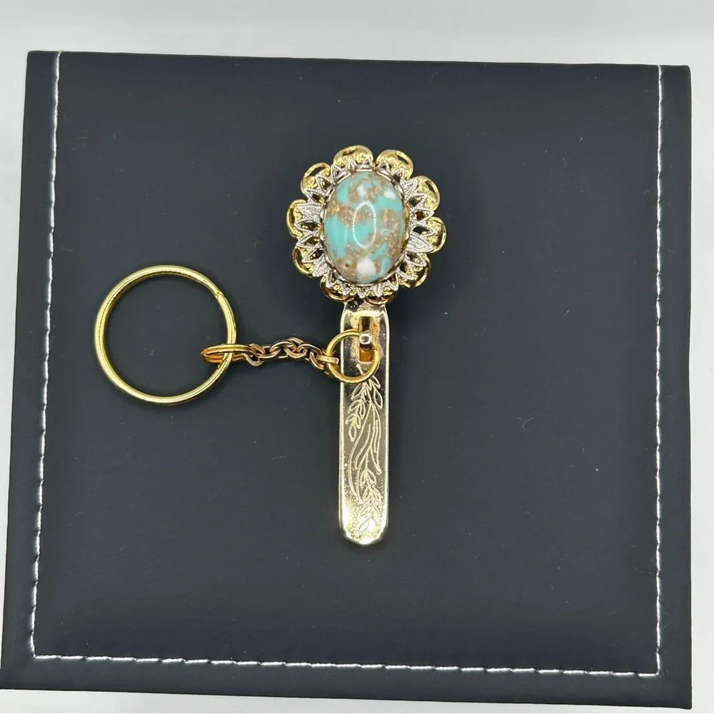 Vintage Kings - Key Finder Los Angeles Turquoise Simulated Stone Flower